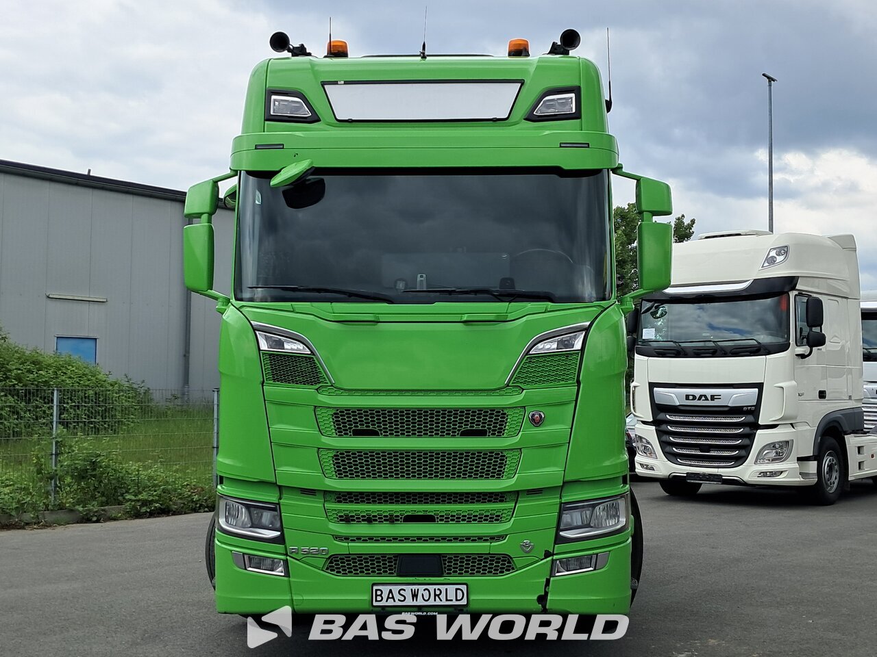 Front : Scania R520 4X2 Tracteur routier
