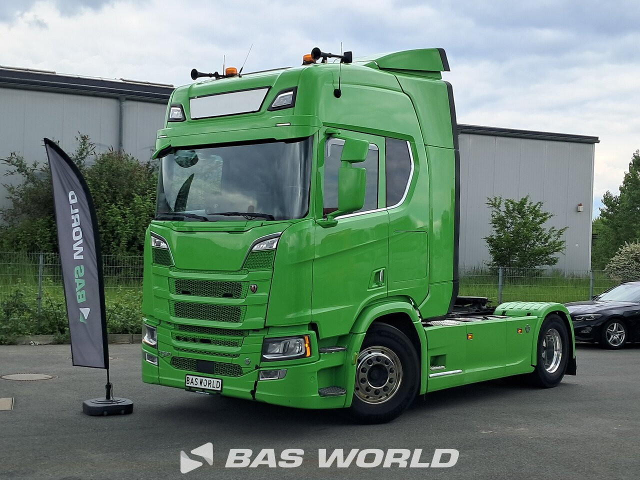 Front left : Scania R520 4X2 Tracteur routier