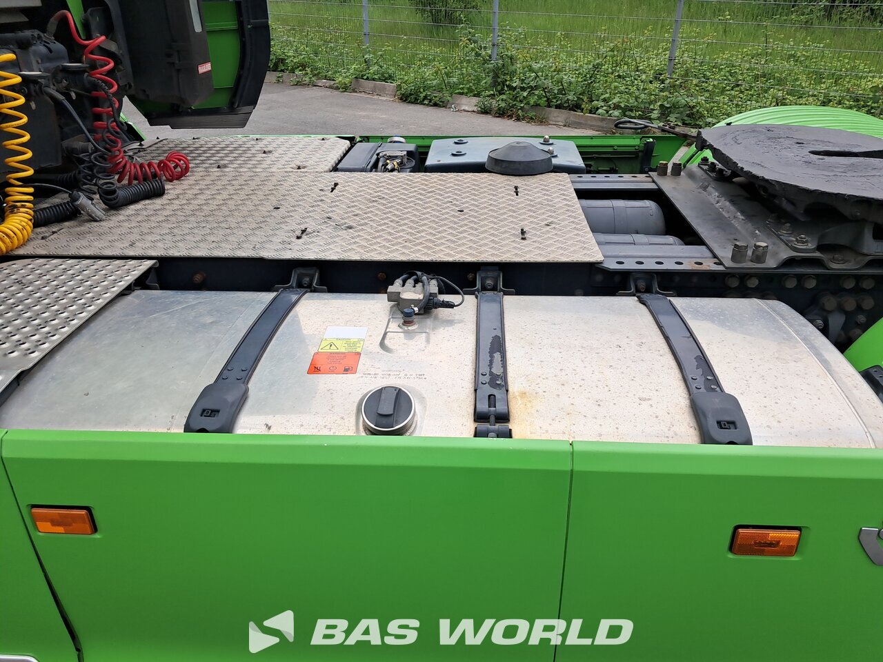 Fuel tanks : Scania R520 4X2 Tracteur routier