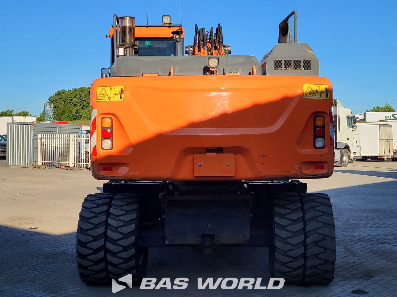 Other : Doosan DX190W-5 Pelle sur pneus