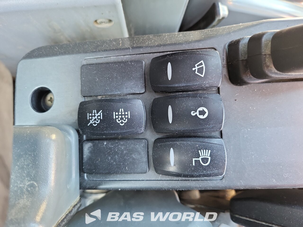Other : Doosan DX190W-5 Pelle sur pneus