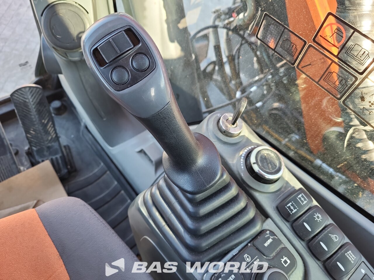 Other : Doosan DX190W-5 Pelle sur pneus
