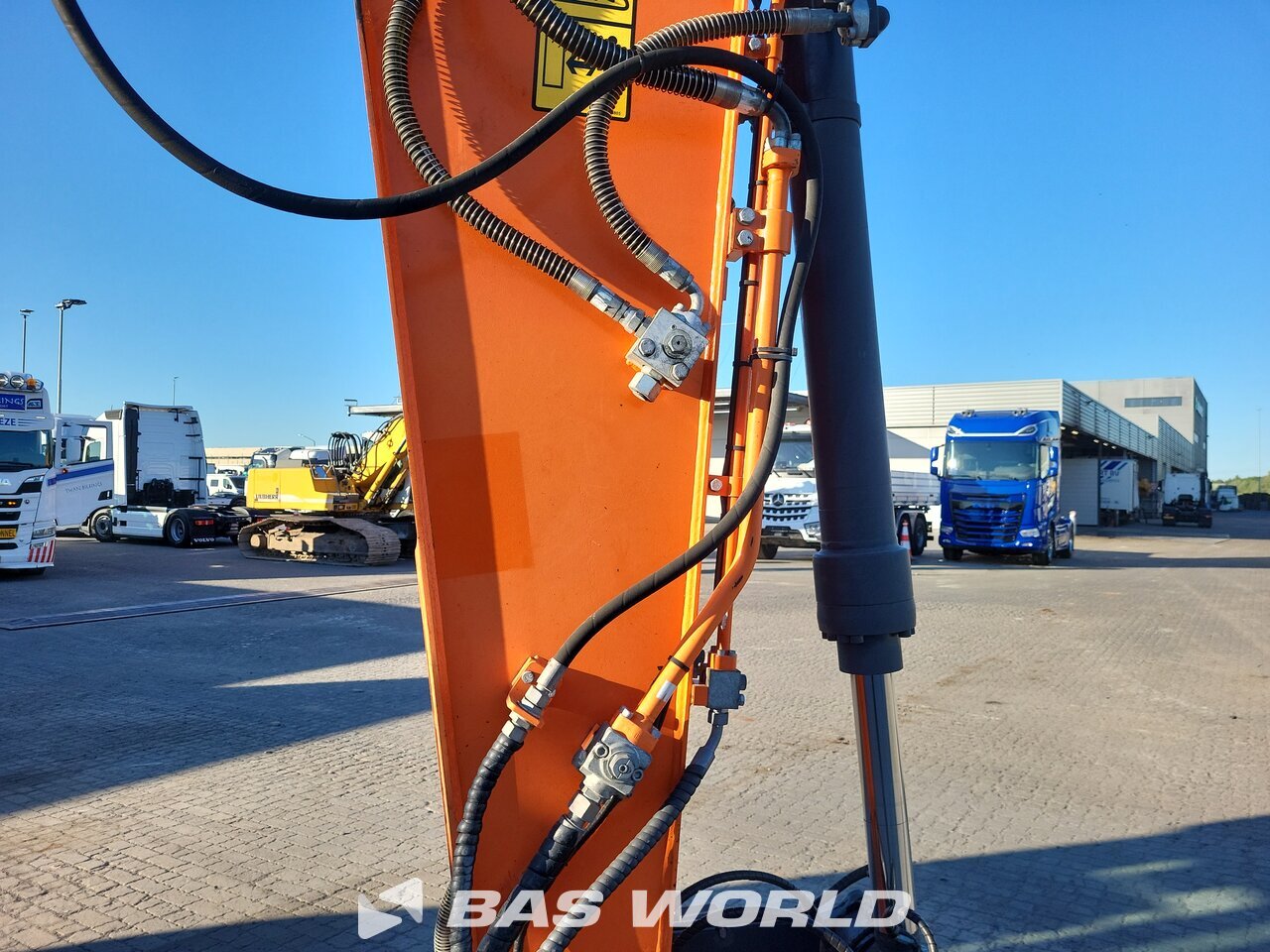 Other : Doosan DX190W-5 Pelle sur pneus