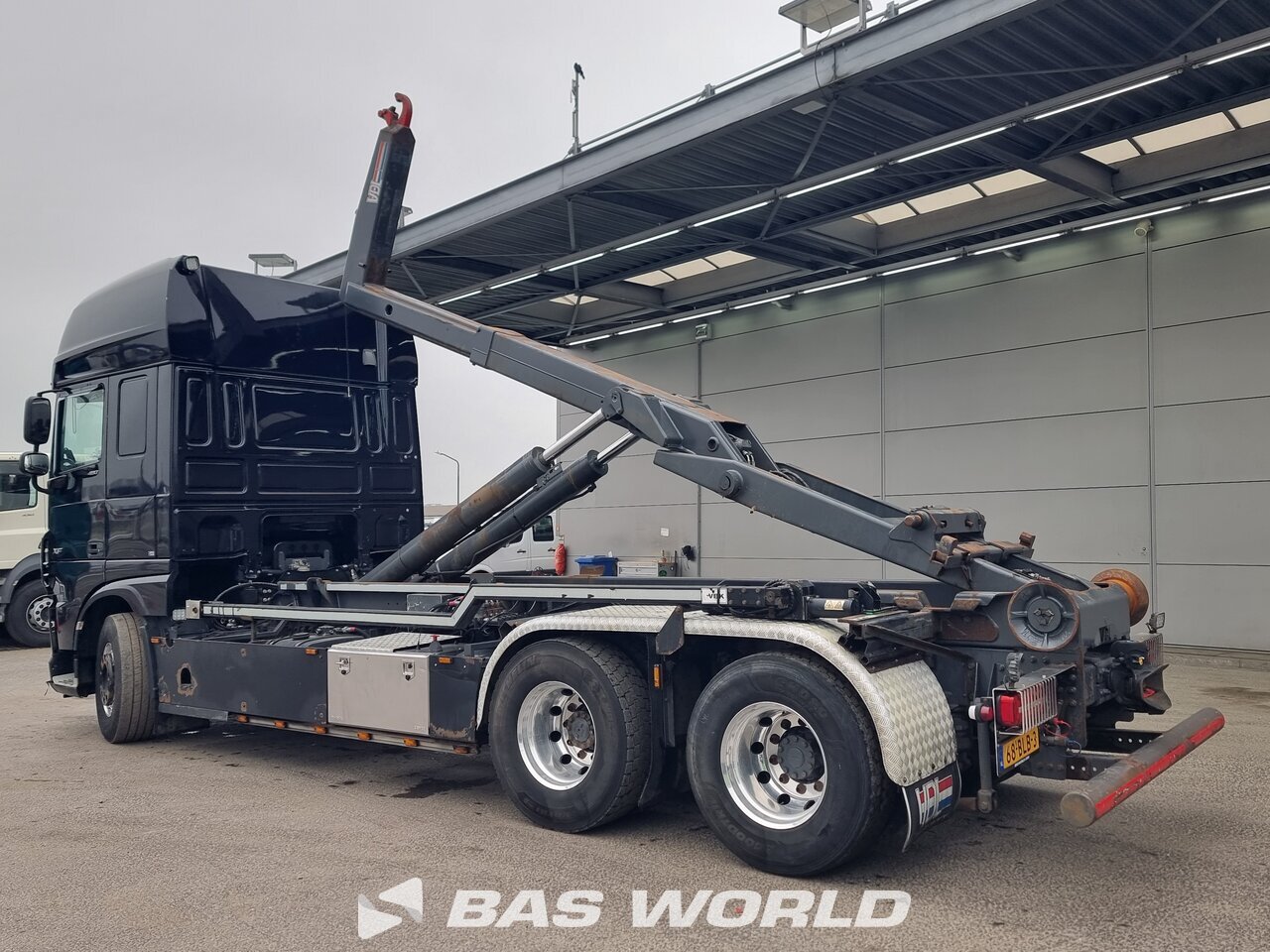 Other : DAF XF 480 6X2 VDL Type: S-30-6400 camion à bras