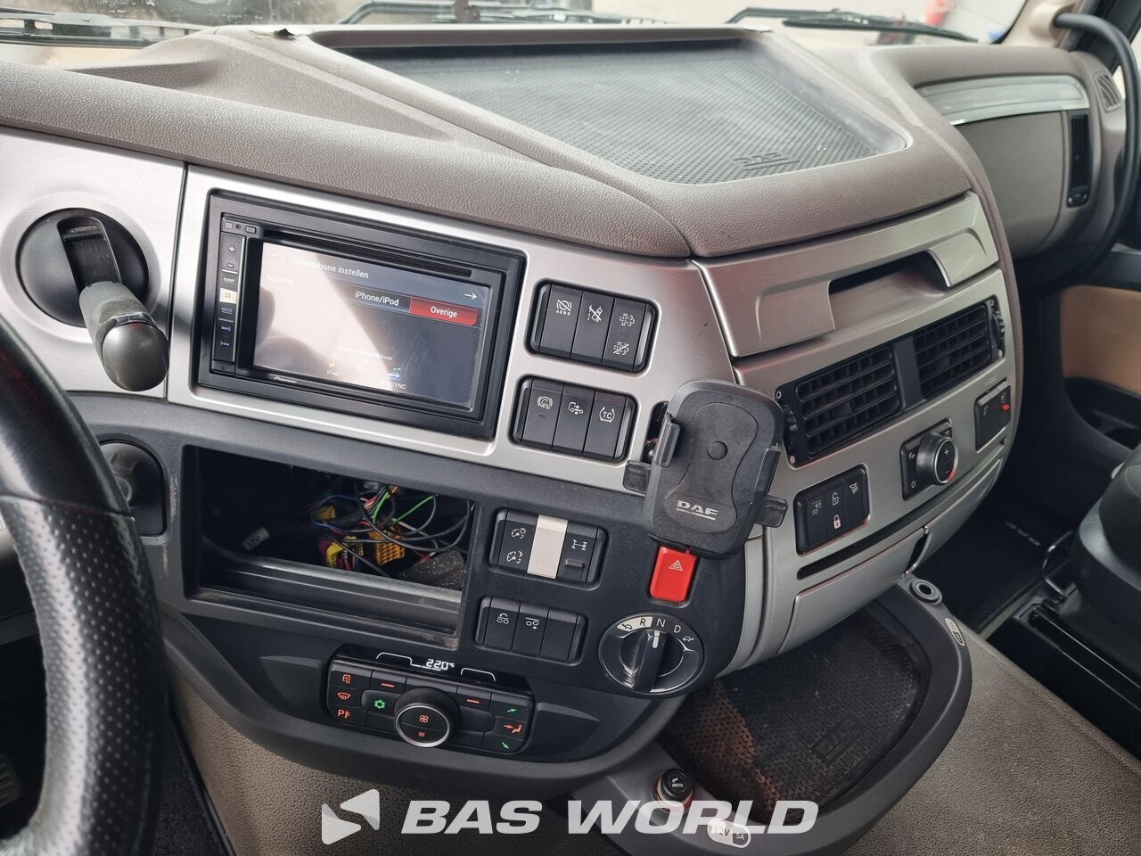 Other : DAF XF 480 6X2 VDL Type: S-30-6400 camion à bras