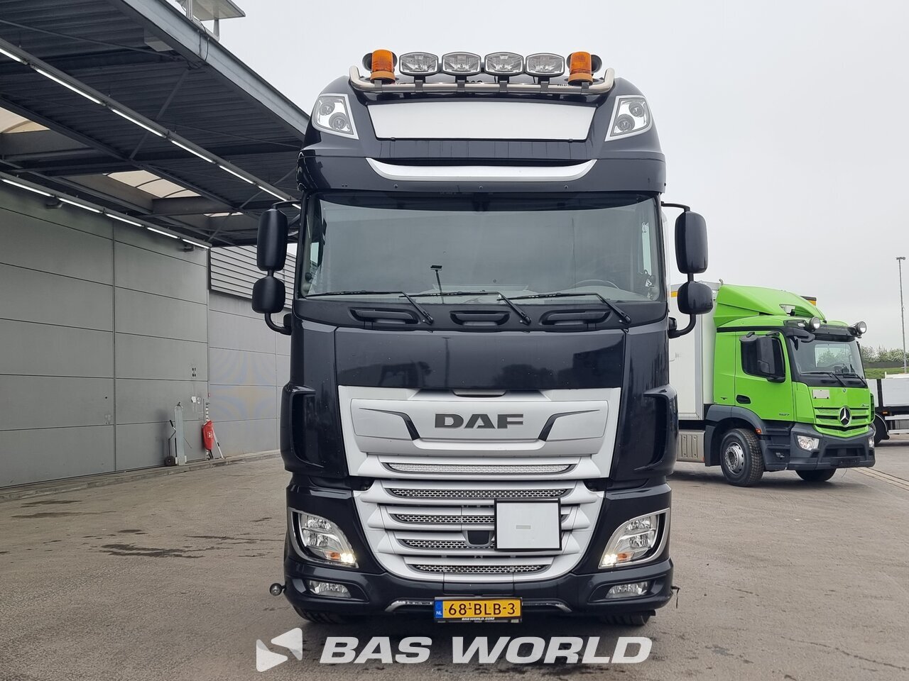 Other : DAF XF 480 6X2 VDL Type: S-30-6400 camion à bras