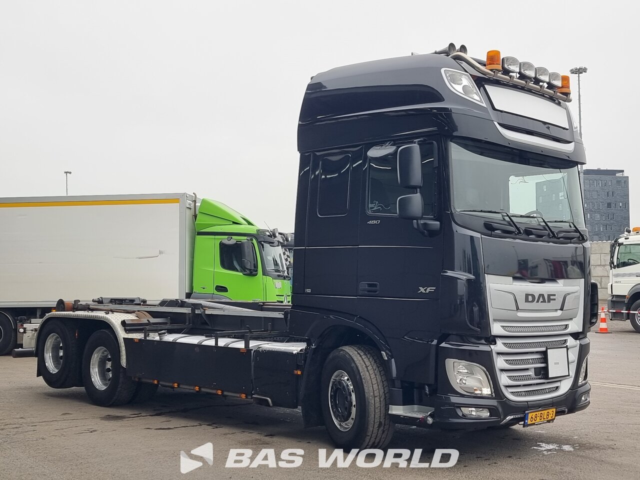 Other : DAF XF 480 6X2 VDL Type: S-30-6400 camion à bras