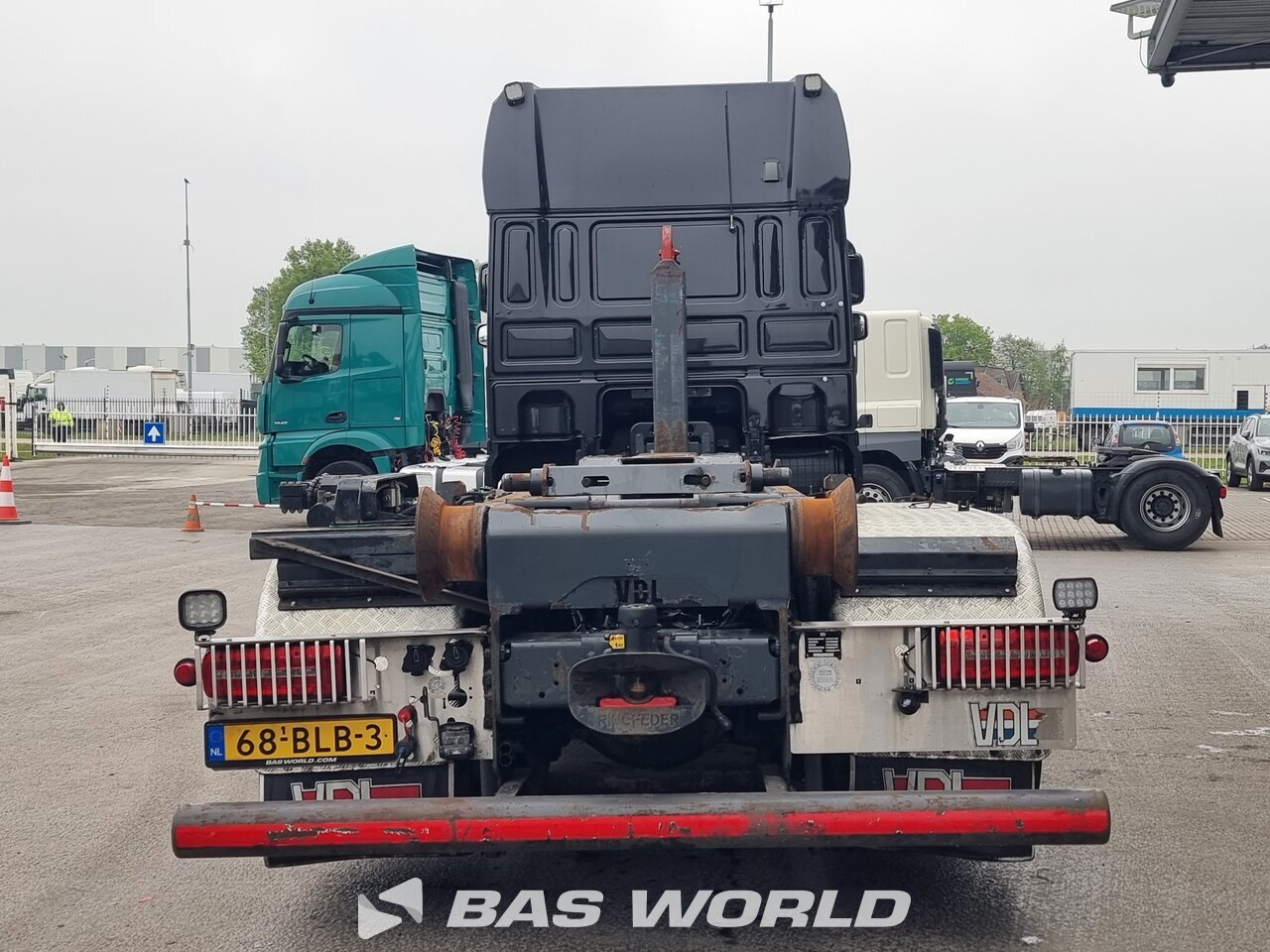 Other : DAF XF 480 6X2 VDL Type: S-30-6400 camion à bras