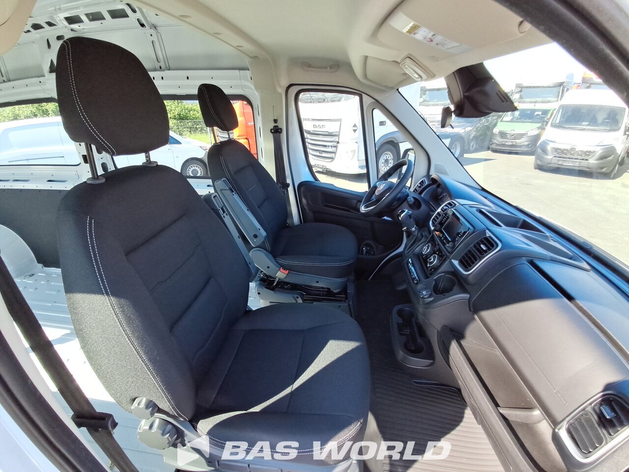 Other : Opel Movano 180PS Fourgons utilitaires