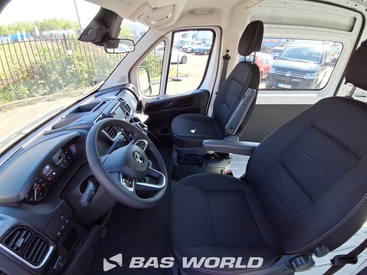 Other : Opel Movano 180PS Fourgons utilitaires