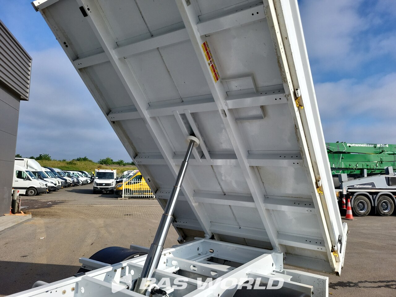 Other : Renault Master 130PK Benne
