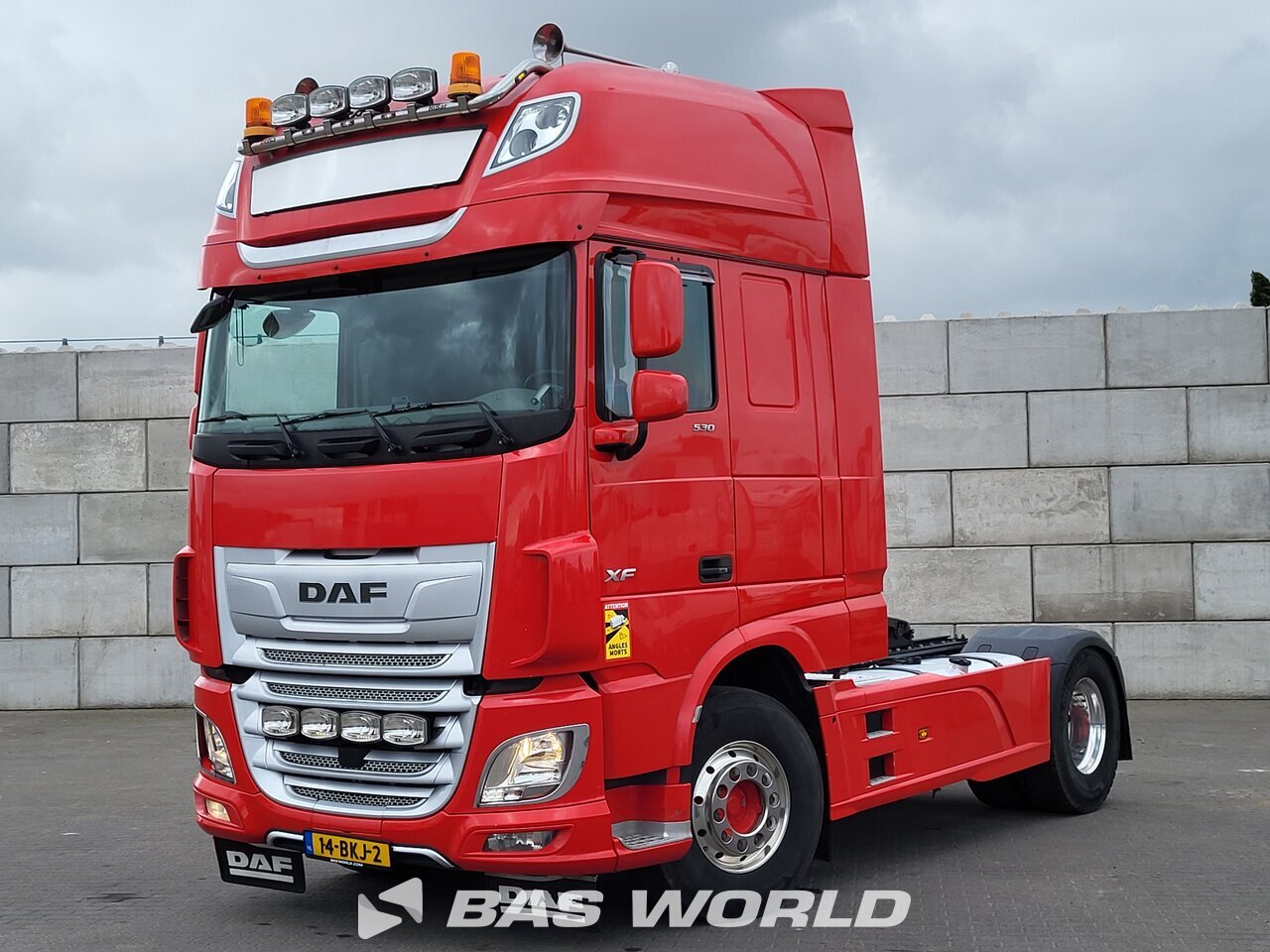 DAF Truck Model De Backer Racing Truck 1:50 scale | #521189574