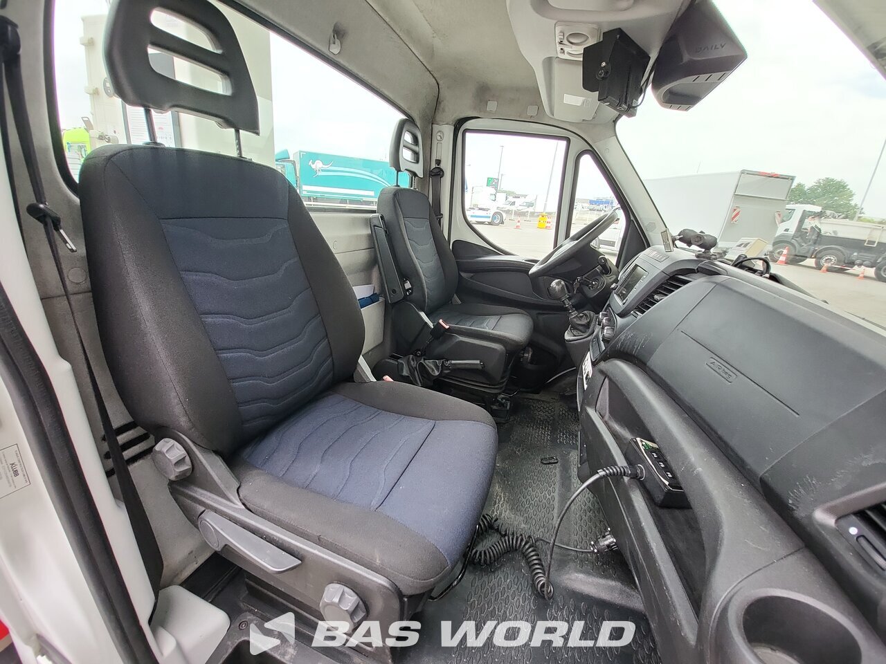 Other : Iveco Daily 35S14 Plateforme de travail hydraulique
