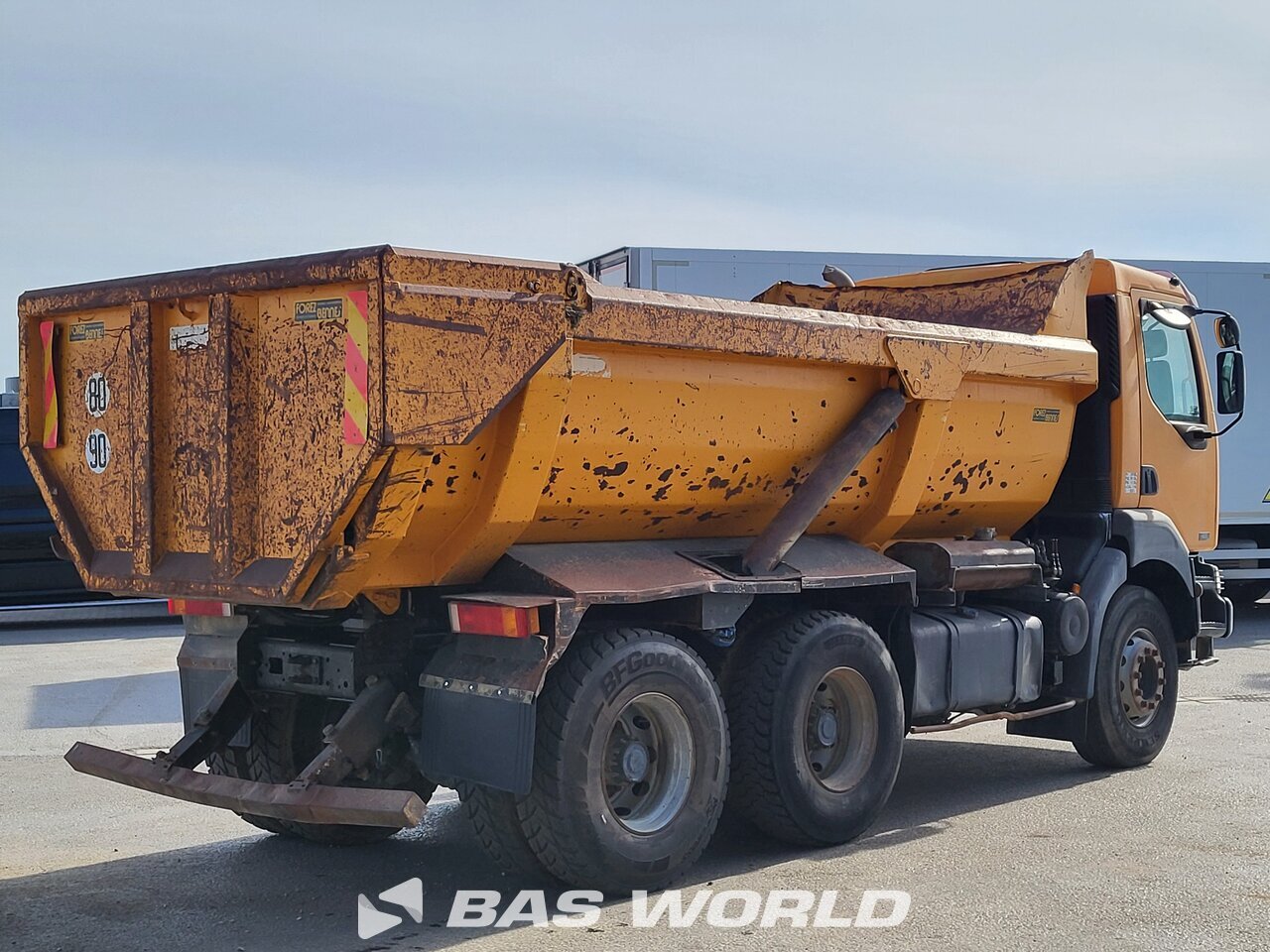 Other : Renault Kerax 420 6X4 Forez Bennes Camion Benne