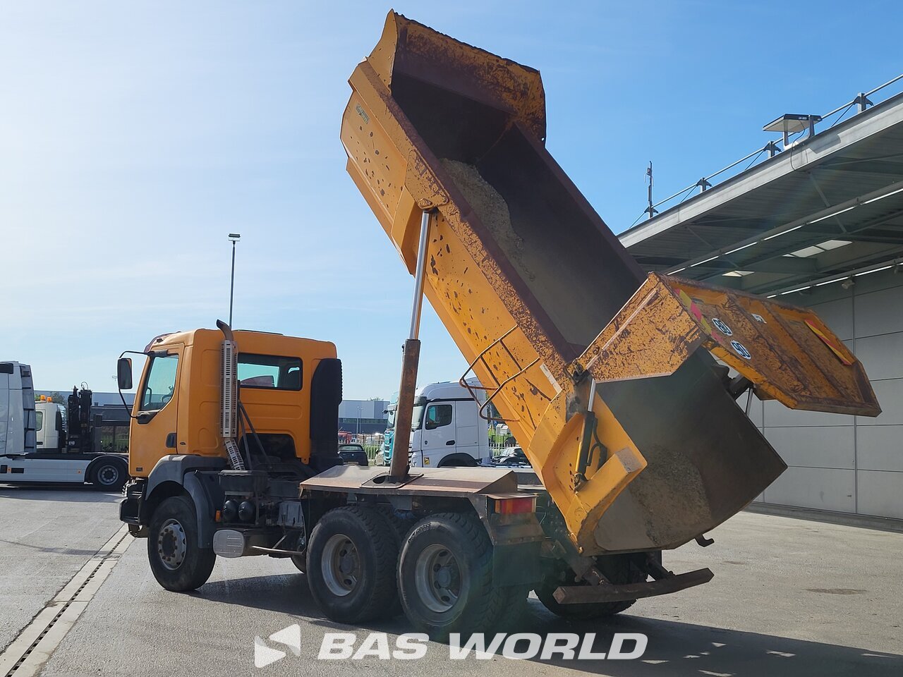 Other : Renault Kerax 420 6X4 Forez Bennes Camion Benne