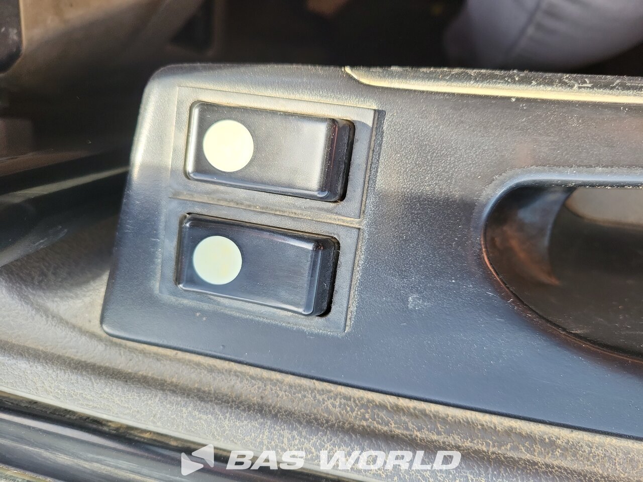 Other : Renault Kerax 420 6X4 Forez Bennes Camion Benne