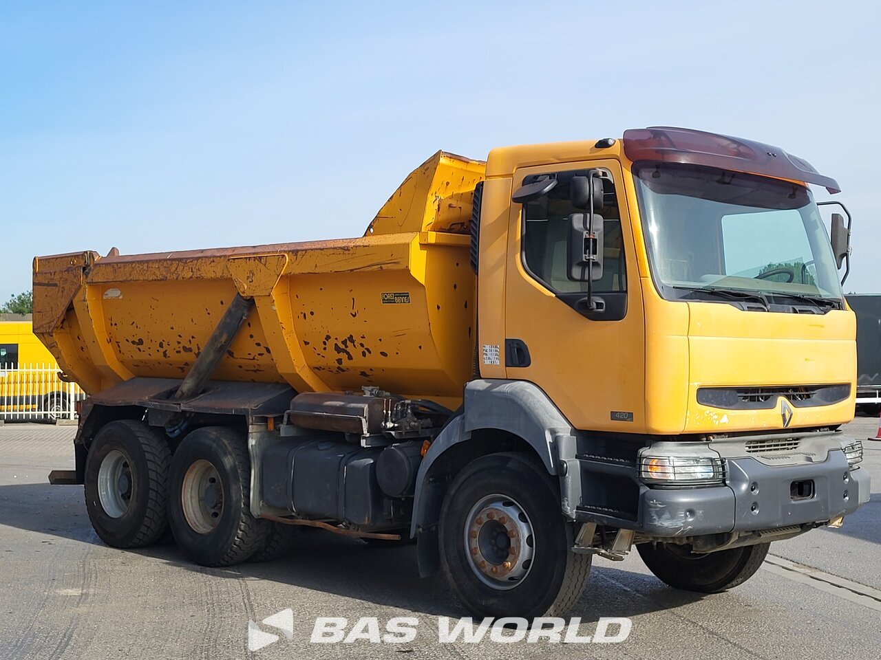 Other : Renault Kerax 420 6X4 Forez Bennes Camion Benne