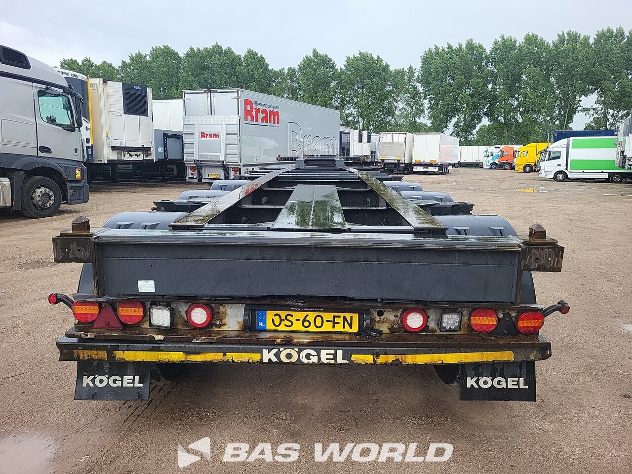 Other : Kögel Semi-remorque châssis porte-conteneurs