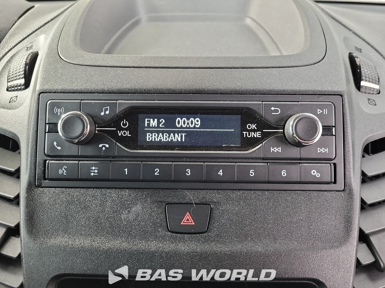 Other : Ford Transit Connect 120pk Fourgons utilitaires