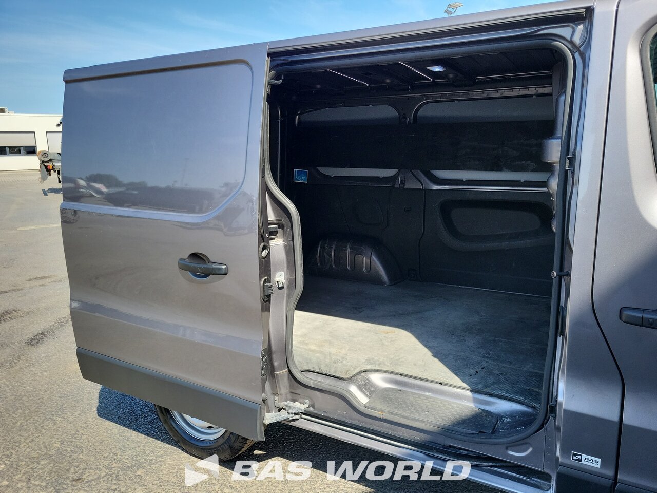 Other : Renault Trafic 120pk Fourgons utilitaires