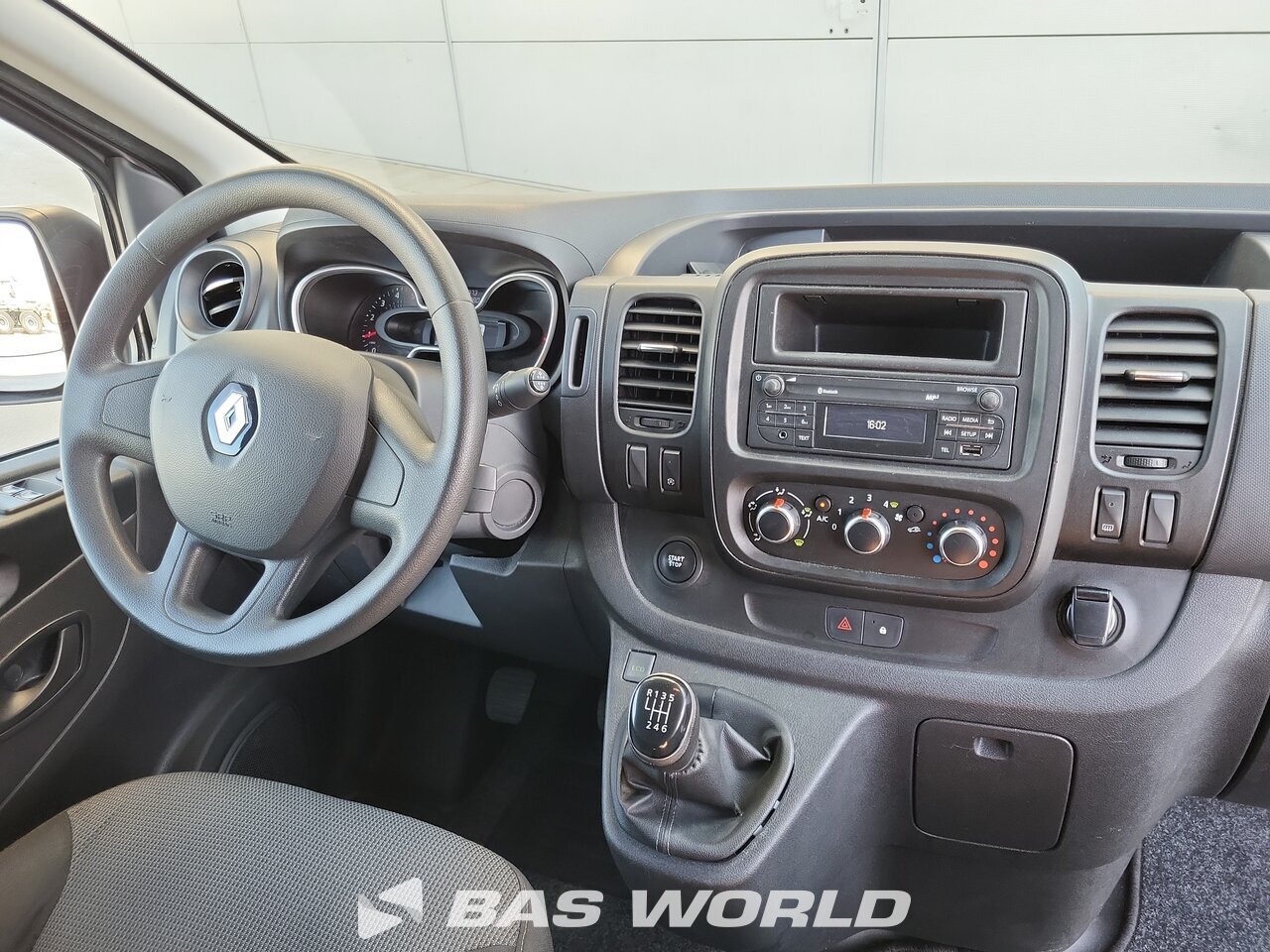 Other : Renault Trafic 120pk Fourgons utilitaires