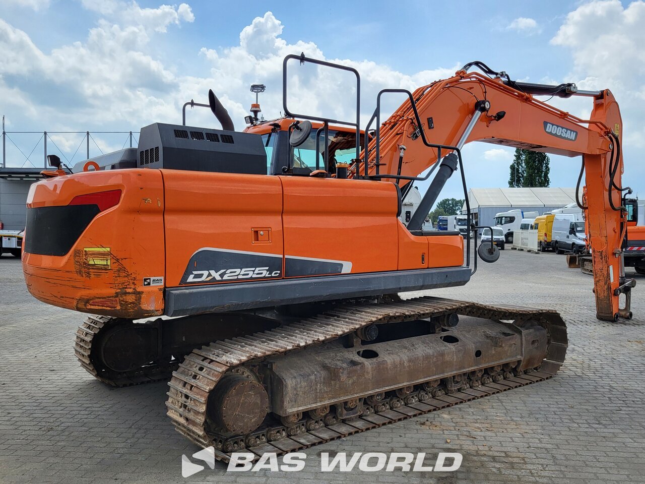 Other : Doosan DX255 LC-5 Pelle sur chenilles