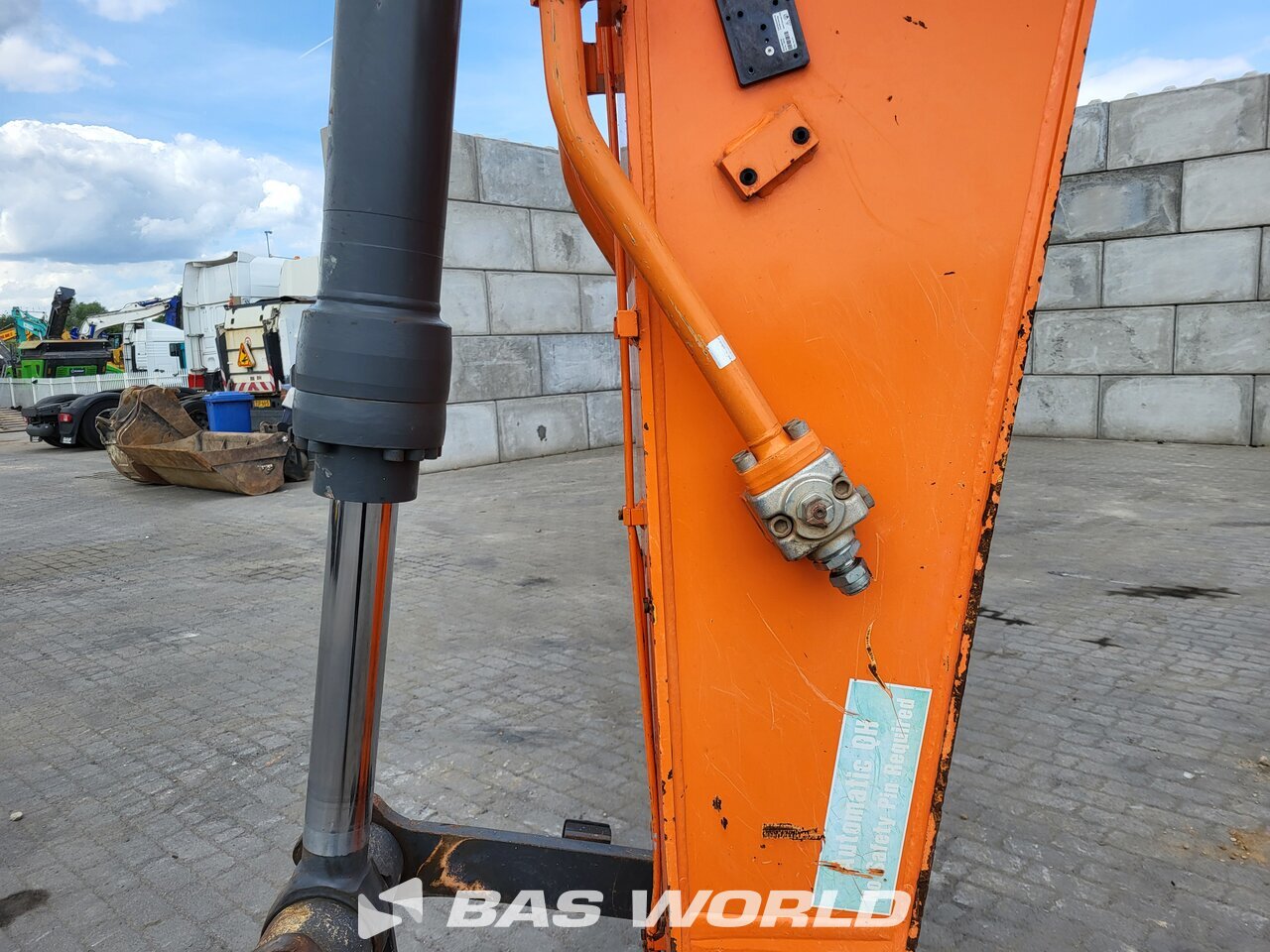 Other : Doosan DX255 LC-5 Pelle sur chenilles