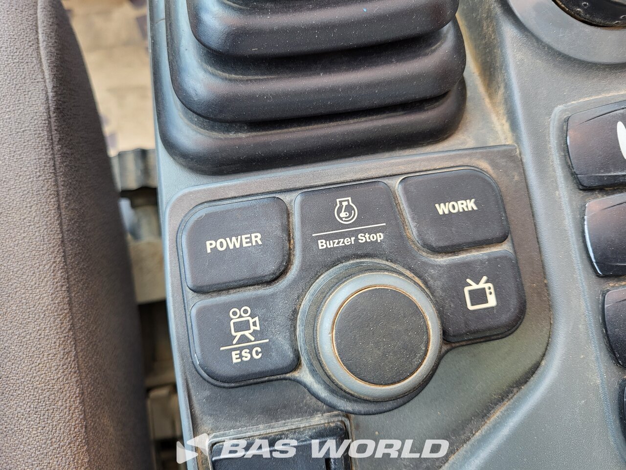 Other : Doosan DX255 LC-5 Pelle sur chenilles