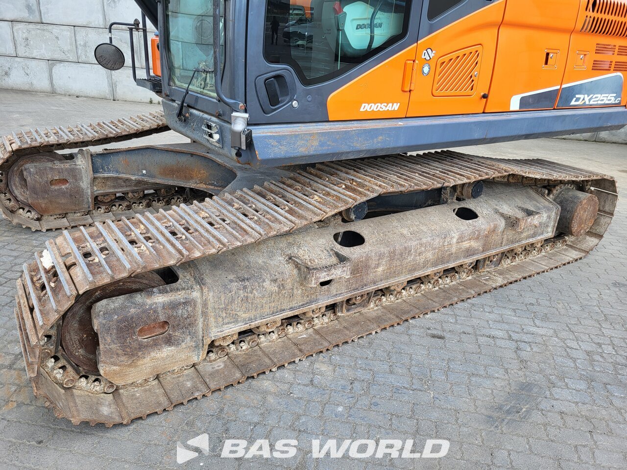 Other : Doosan DX255 LC-5 Pelle sur chenilles