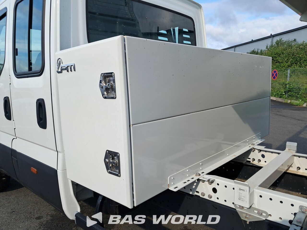 Other exterior : Iveco Daily 35C16 Benne