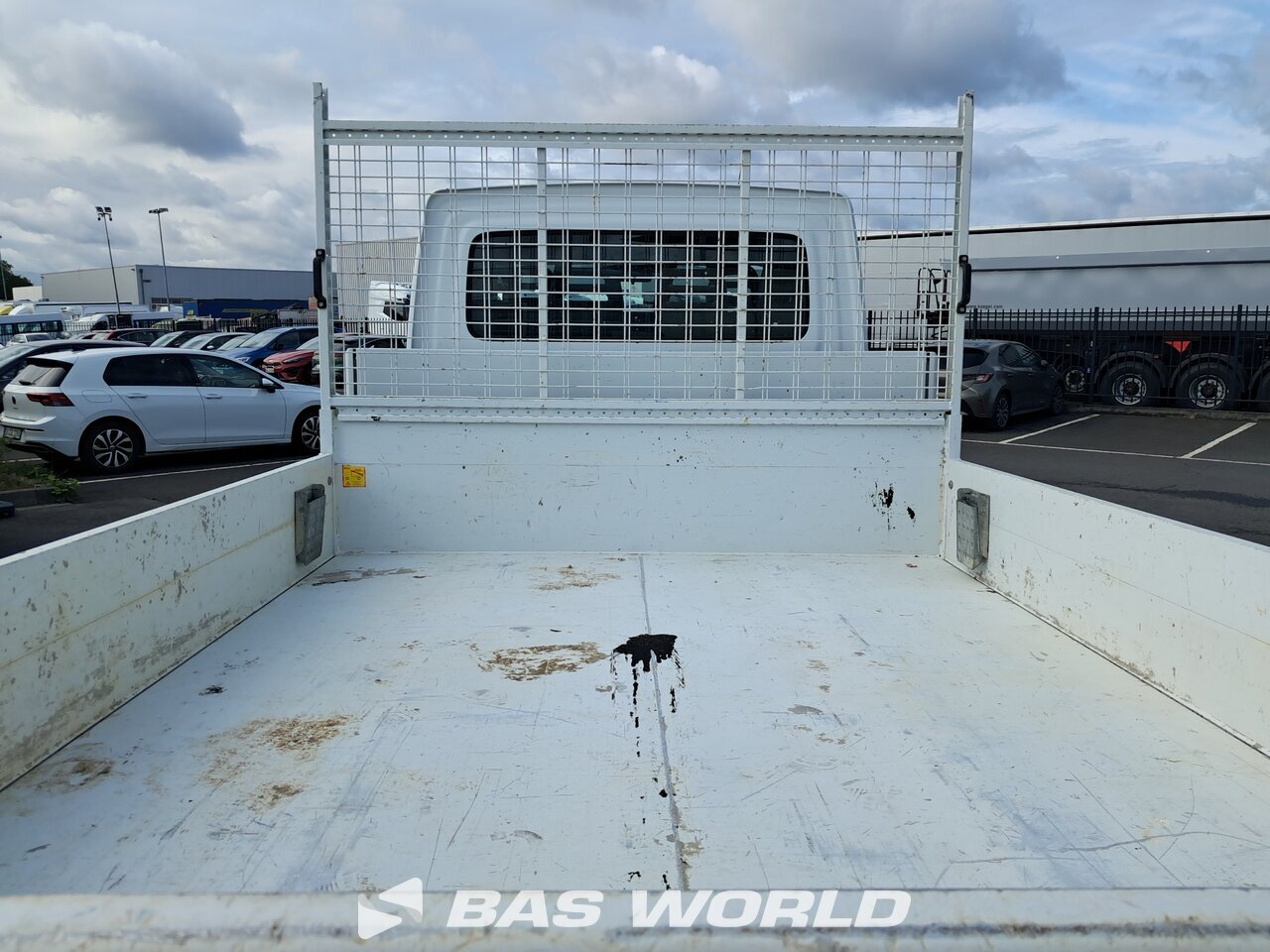 Superstructure interior : Iveco Daily 35C16 Benne