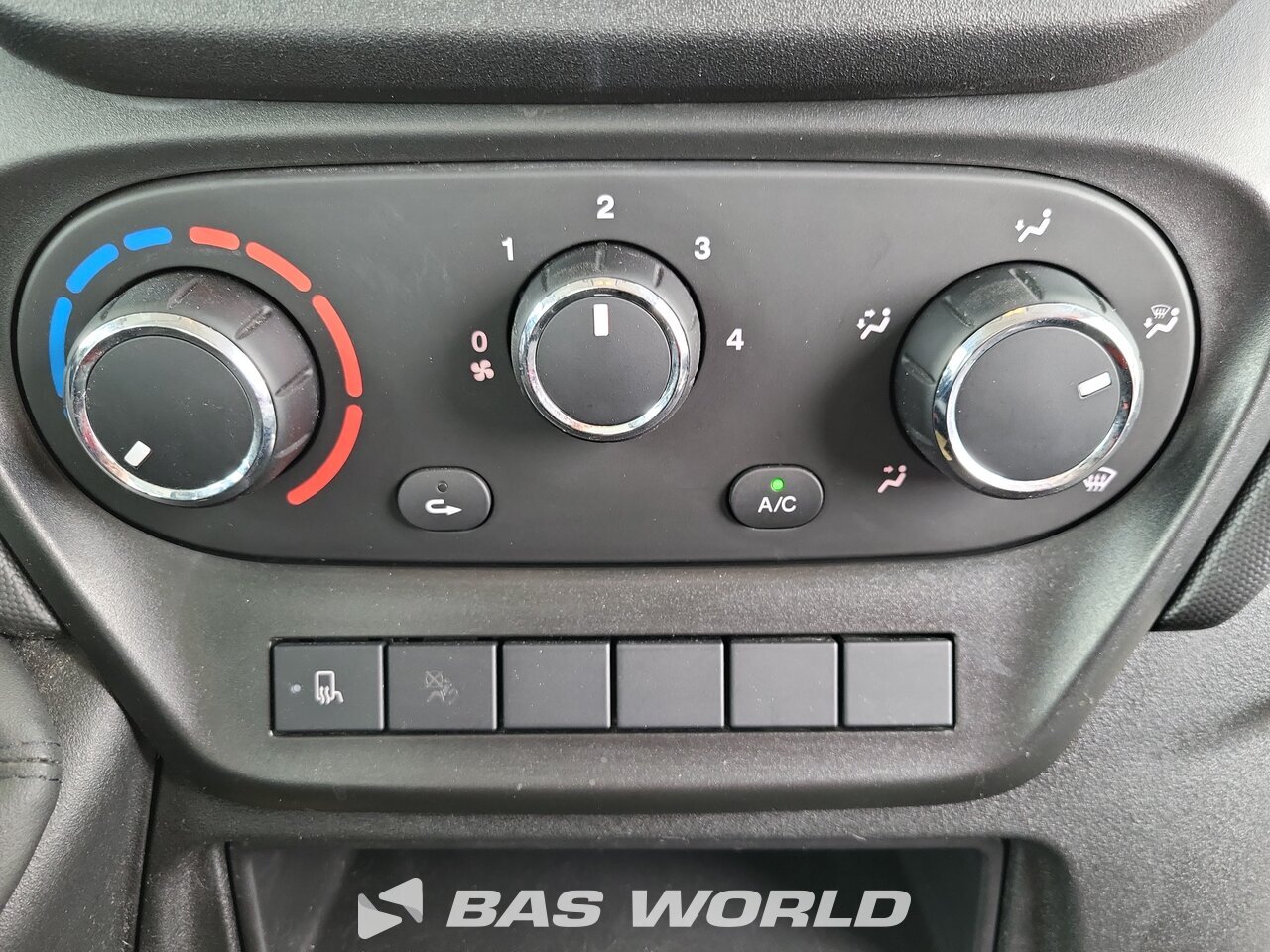 Other : Iveco Daily 35C16 Benne