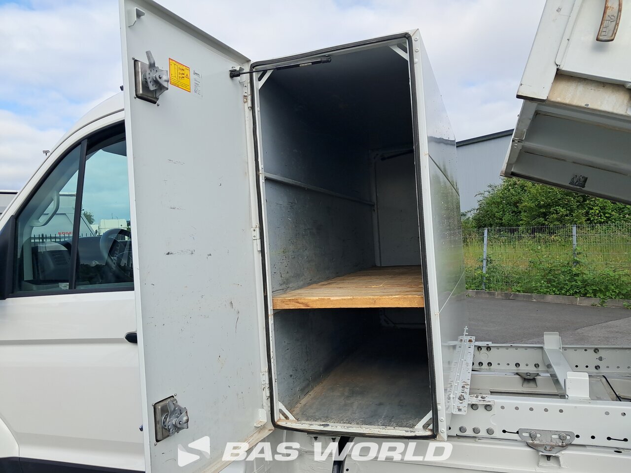 Other exterior : MAN TGE 5.120 Benne