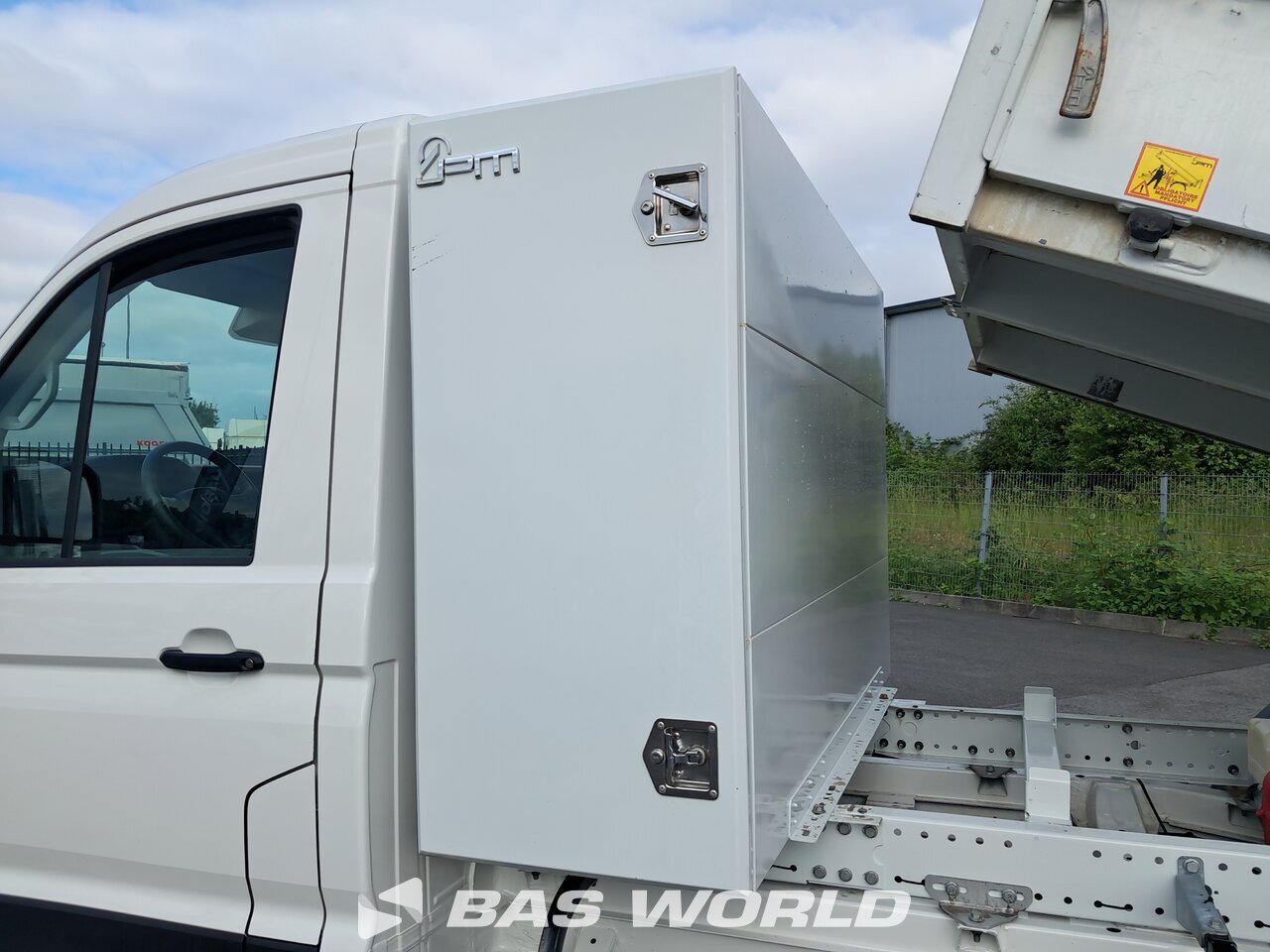Other exterior : MAN TGE 5.120 Benne