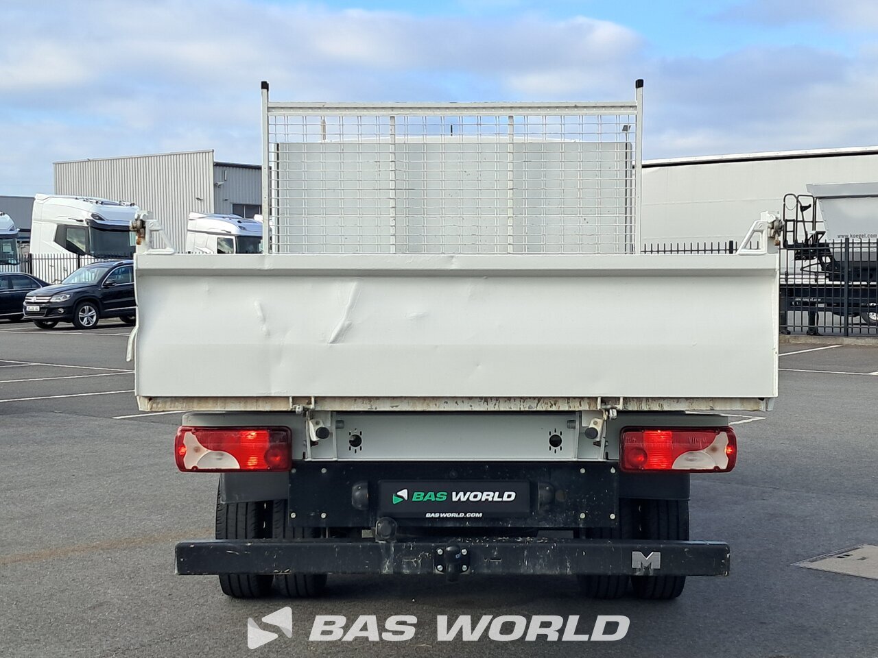 Back : MAN TGE 5.120 Benne