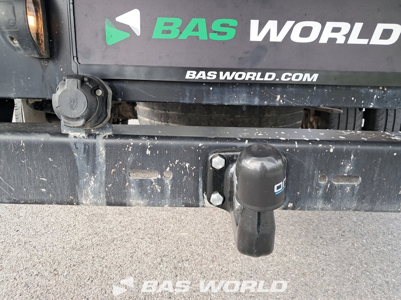 Towbar / Trailer hitch : MAN TGE 5.120 Benne