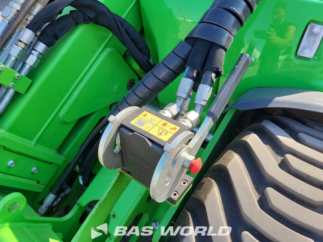 Other : Avant M860i Chargeuse sur pneus