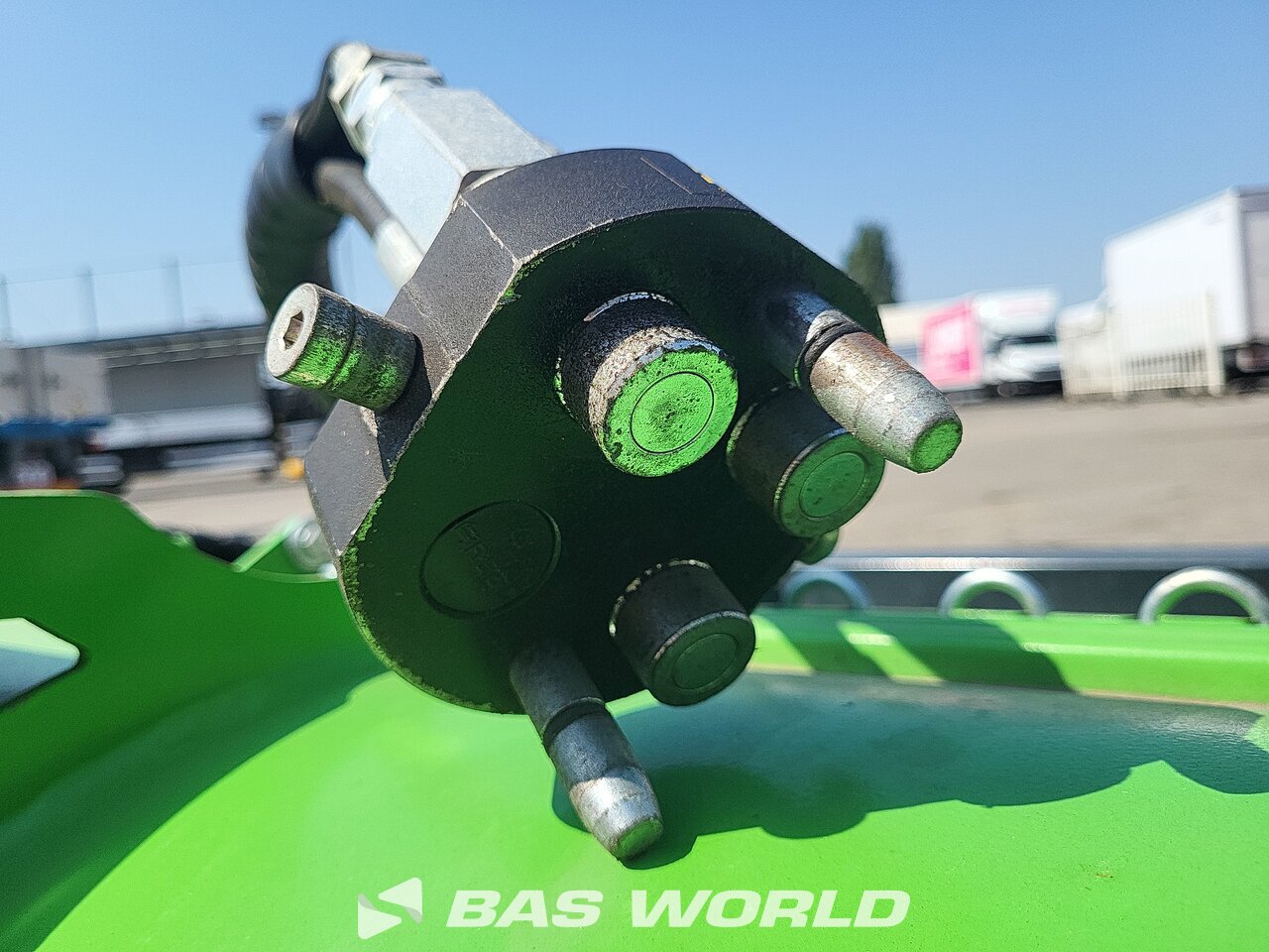 Other : Avant M860i Chargeuse sur pneus