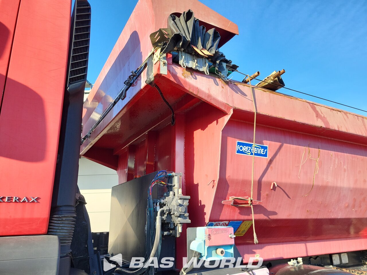 Other : Renault Kerax 430 8X4 Forez Bennes Camion Benne