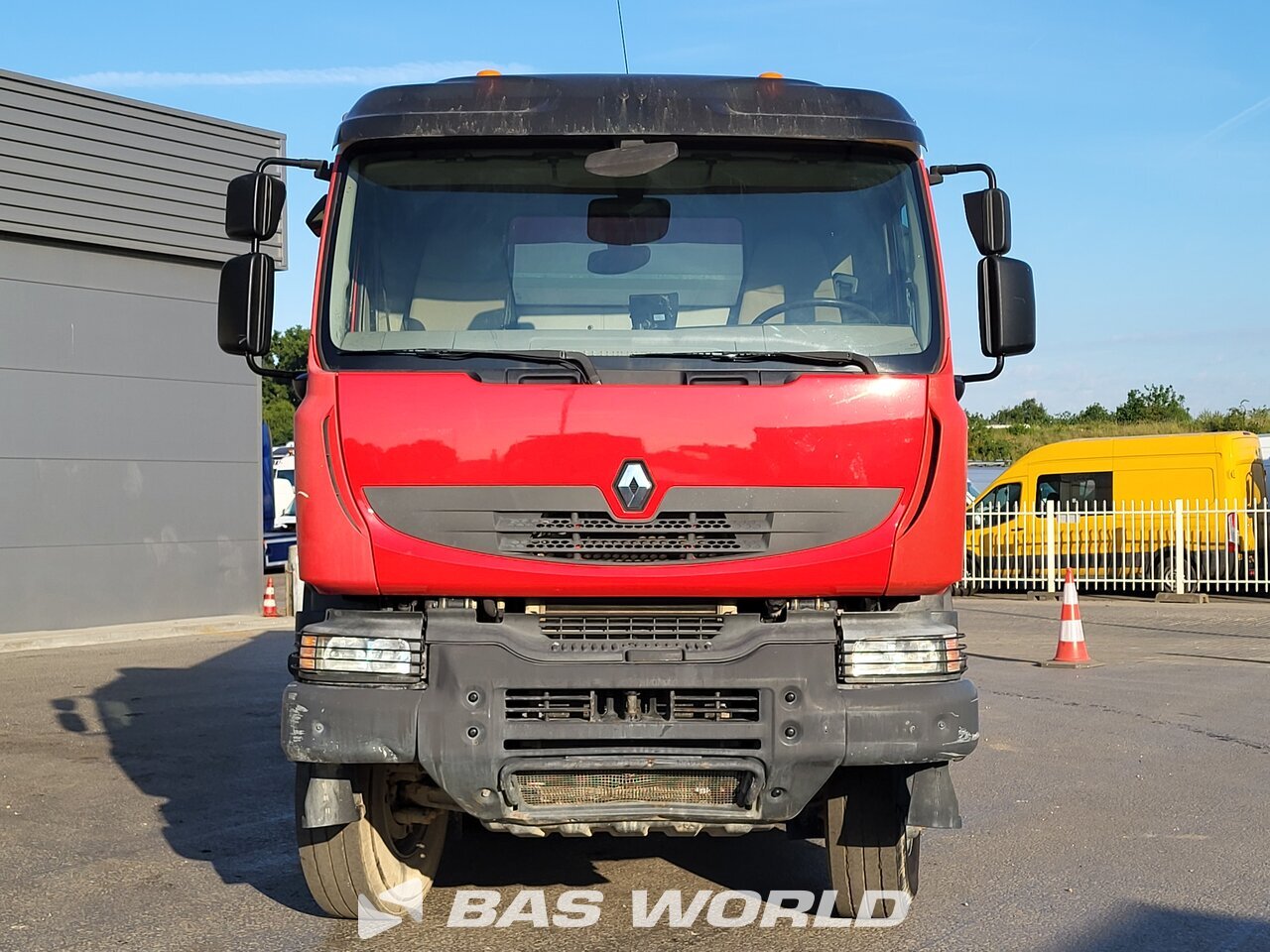 Other : Renault Kerax 430 8X4 Forez Bennes Camion Benne