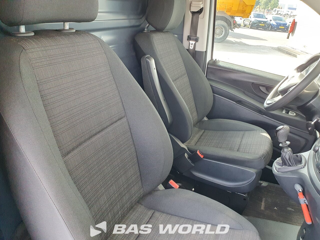 Other : Mercedes Vito 110 Fourgons utilitaires