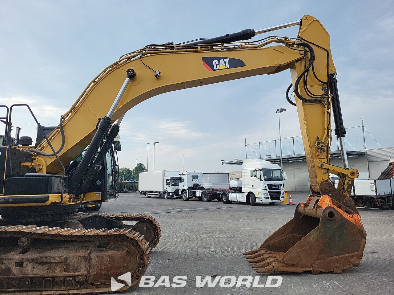 Other : Caterpillar 336 E L H Pelle sur chenilles