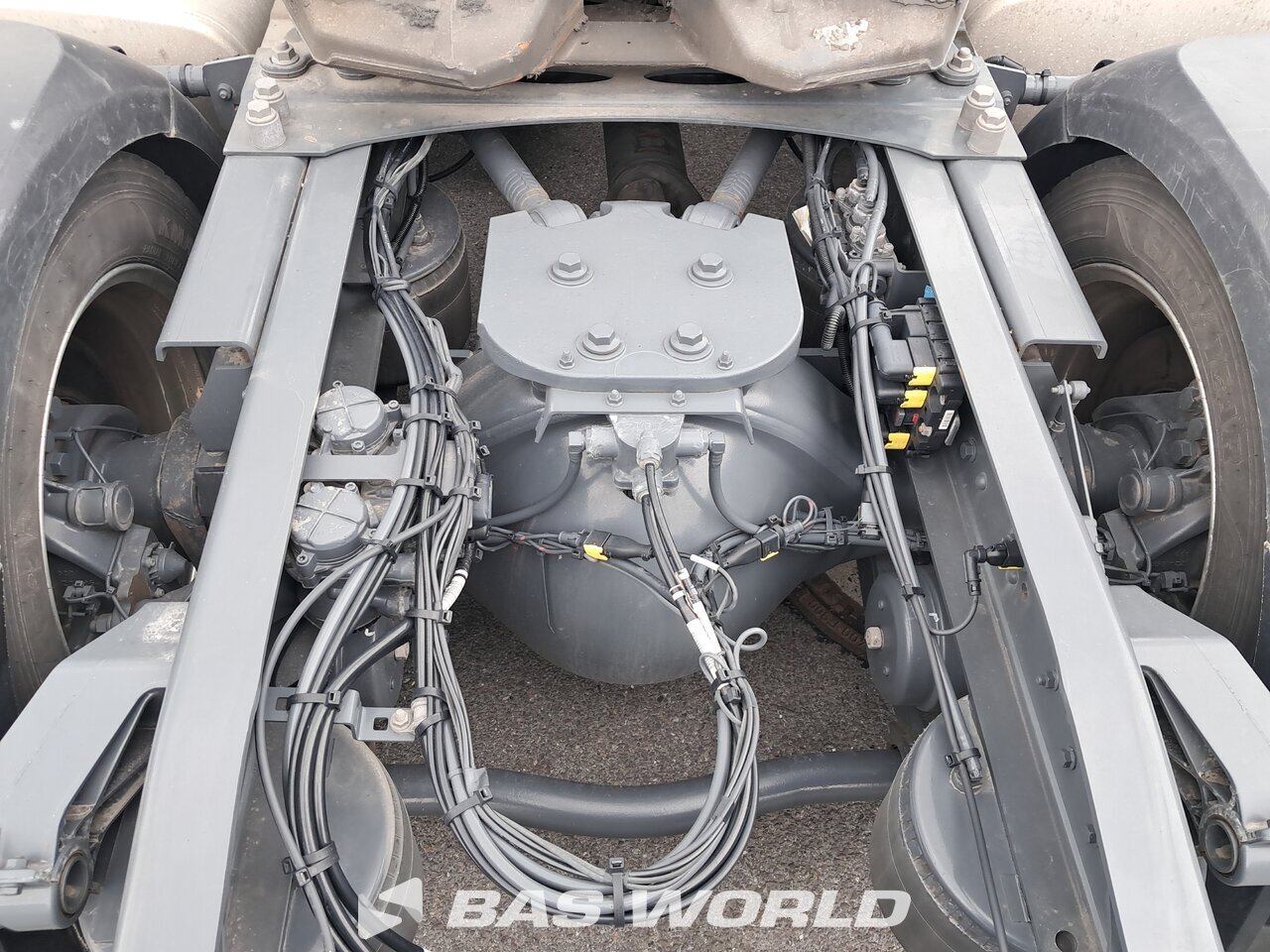 Rear axle : DAF XG+ 530 4X2 Tracteur routier