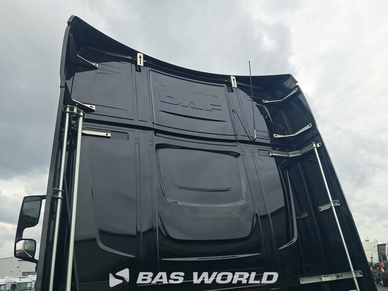 Back of cabin : DAF XG+ 530 4X2 Tracteur routier