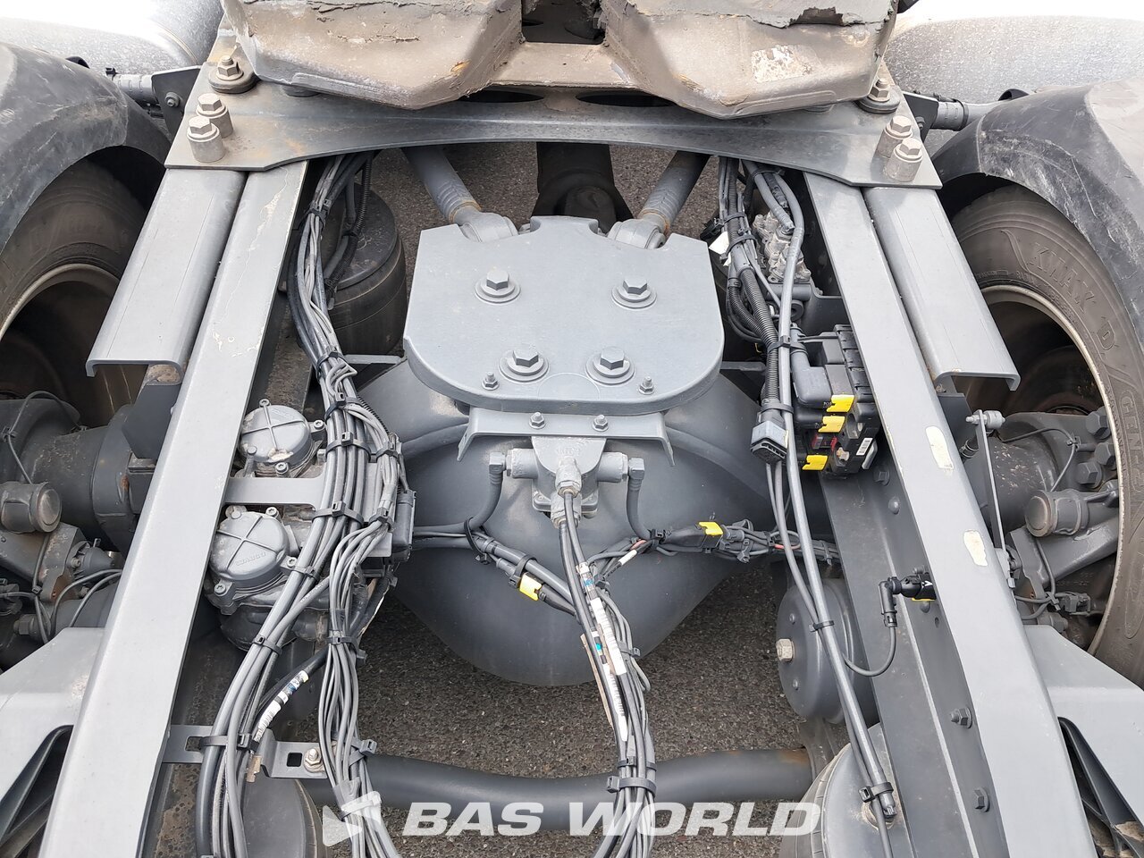 Rear axle : DAF XG+ 530 4X2 Tracteur routier