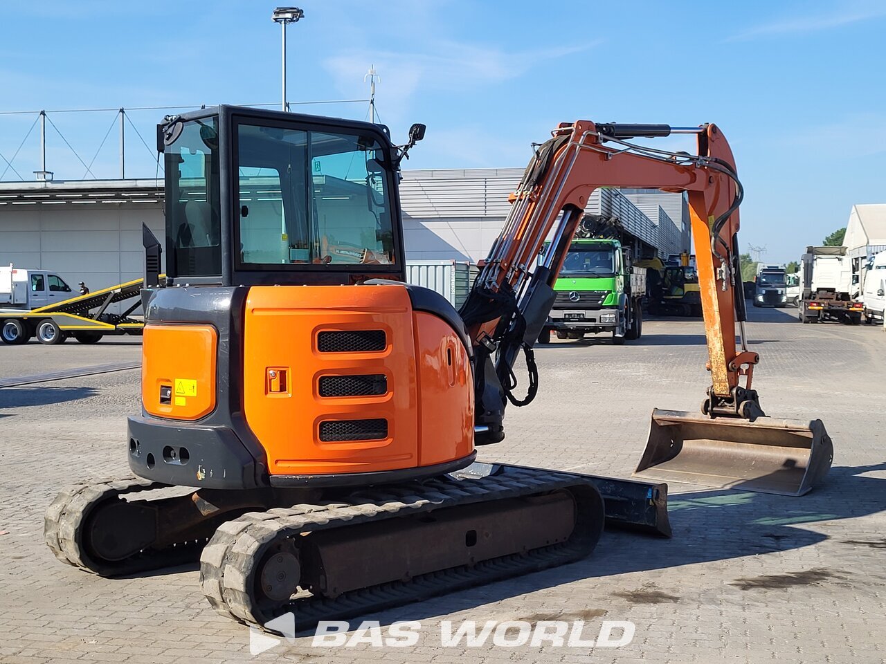 Other : Hitachi ZX55U-6CLR Mini pelle <10t