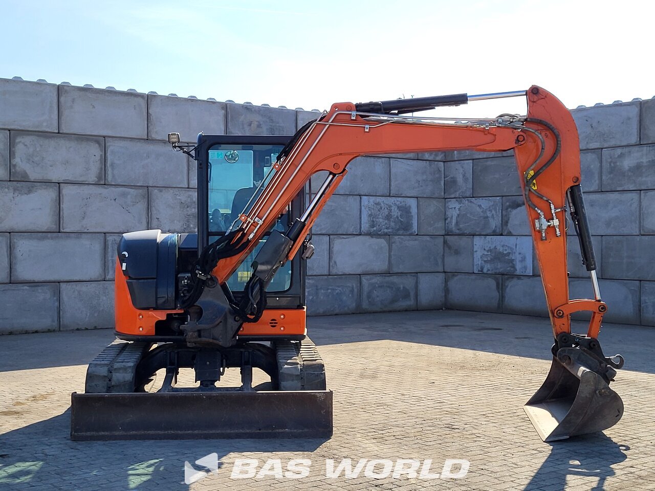 Other : Hitachi ZX55U-6CLR Mini pelle <10t