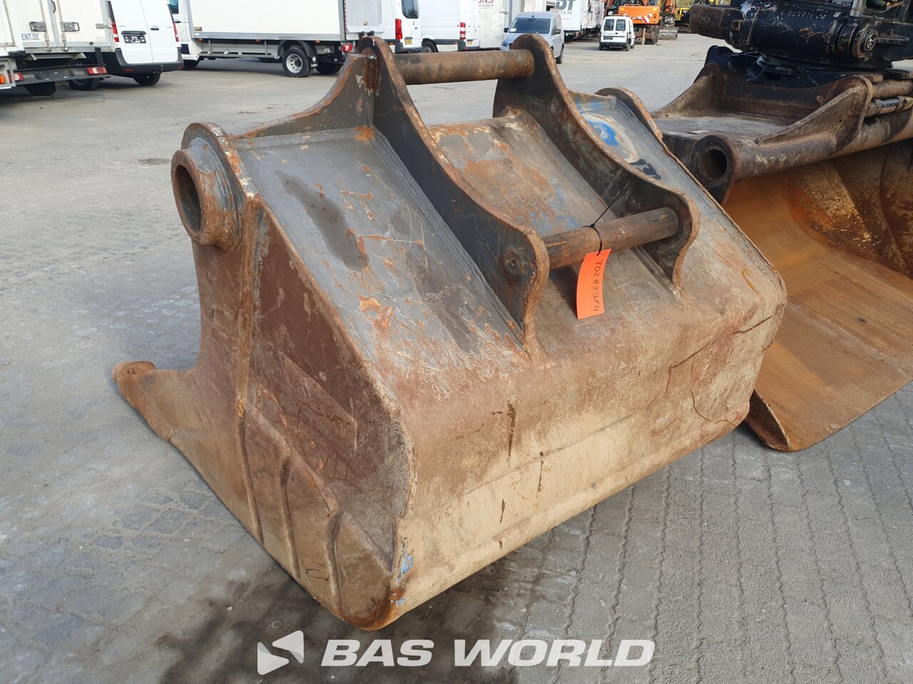 Other : Volvo EC300 E L Pelle sur chenilles