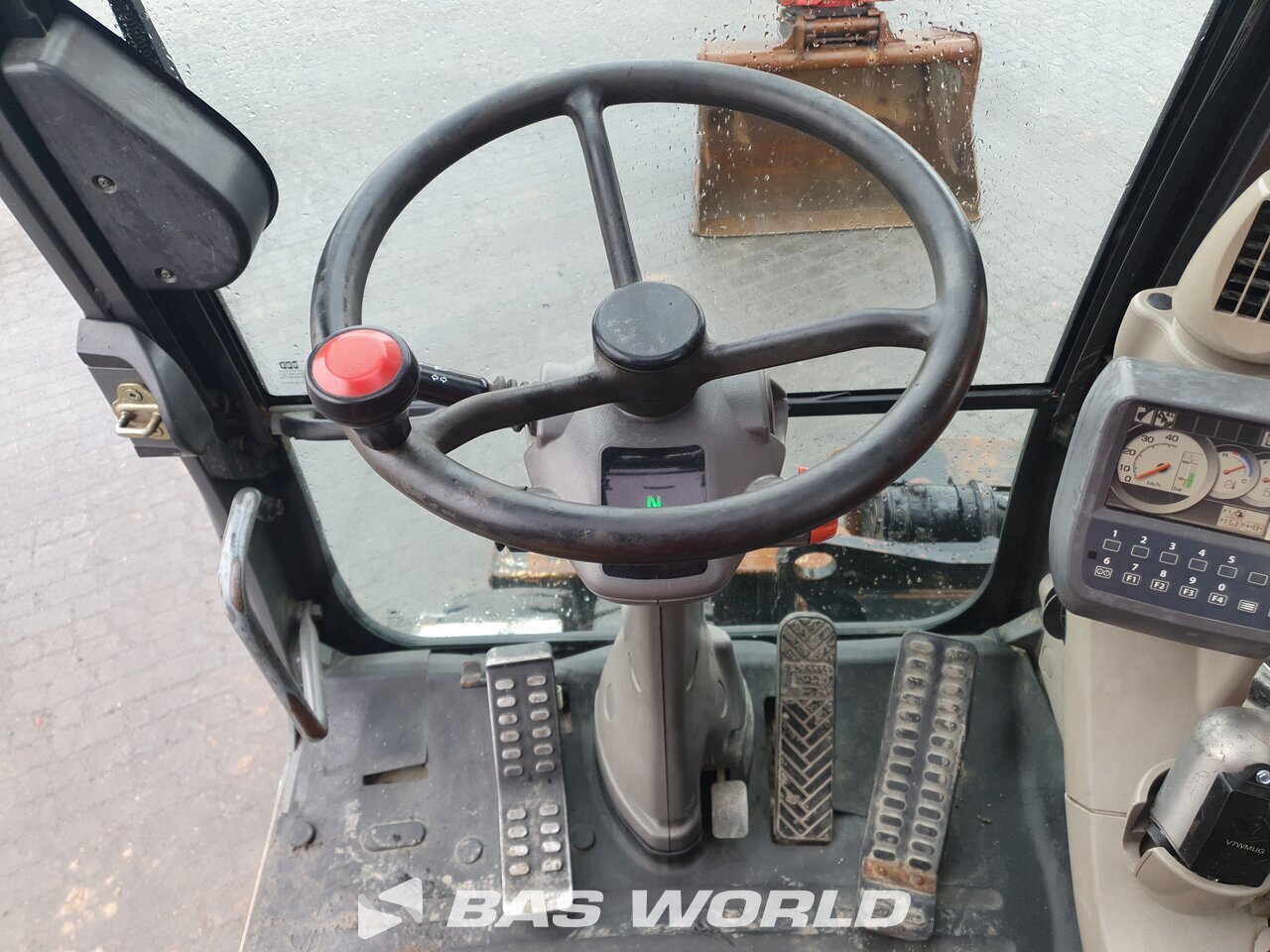 Other : Hitachi ZX140W -3 Pelle sur pneus