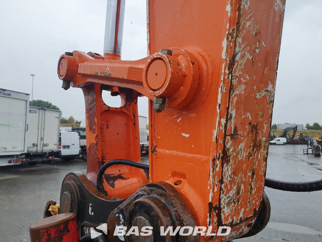 Other : Hitachi ZX140W -3 Pelle sur pneus